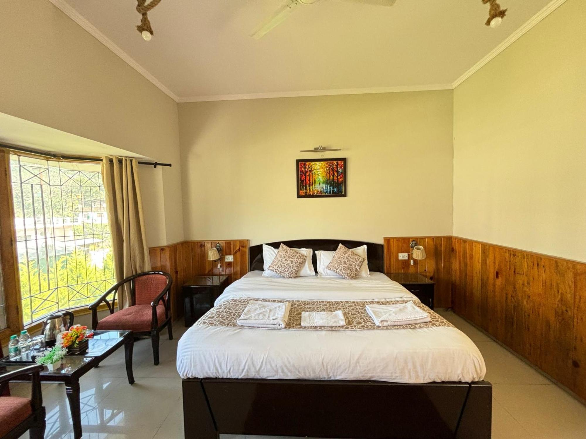 Ivy The Boutique Hotel Near Neem Karoli Temple Nainital Eksteriør billede