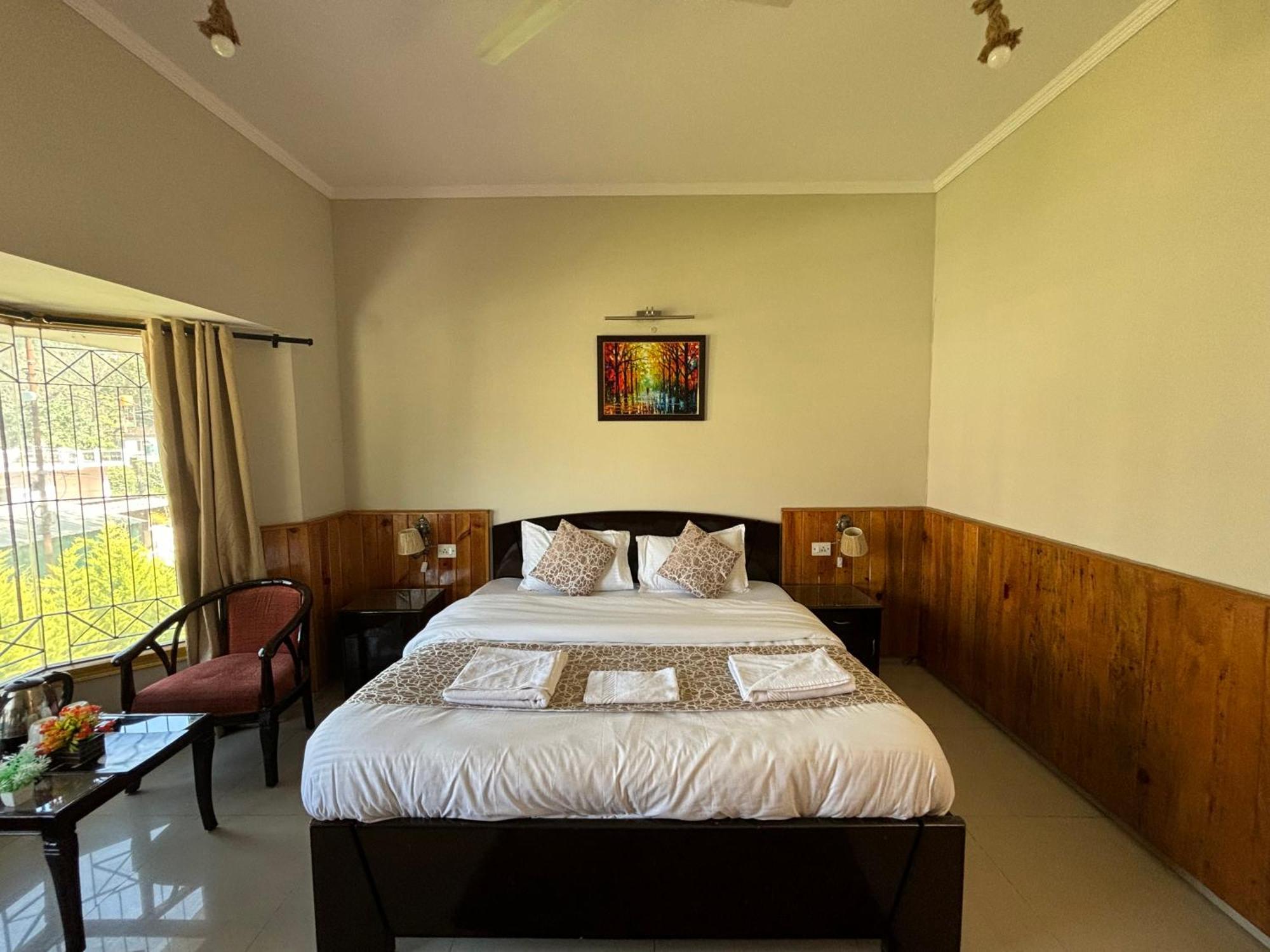 Ivy The Boutique Hotel Near Neem Karoli Temple Nainital Eksteriør billede