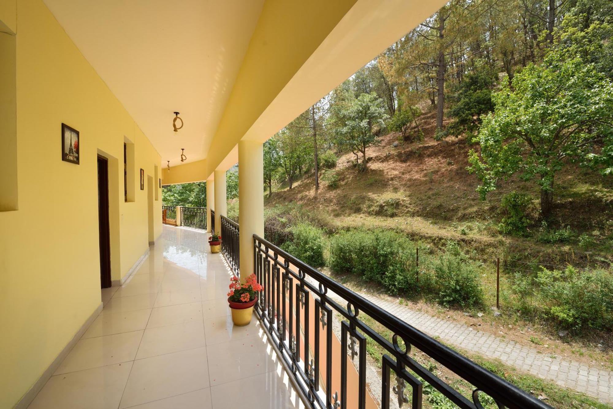 Ivy The Boutique Hotel Near Neem Karoli Temple Nainital Eksteriør billede
